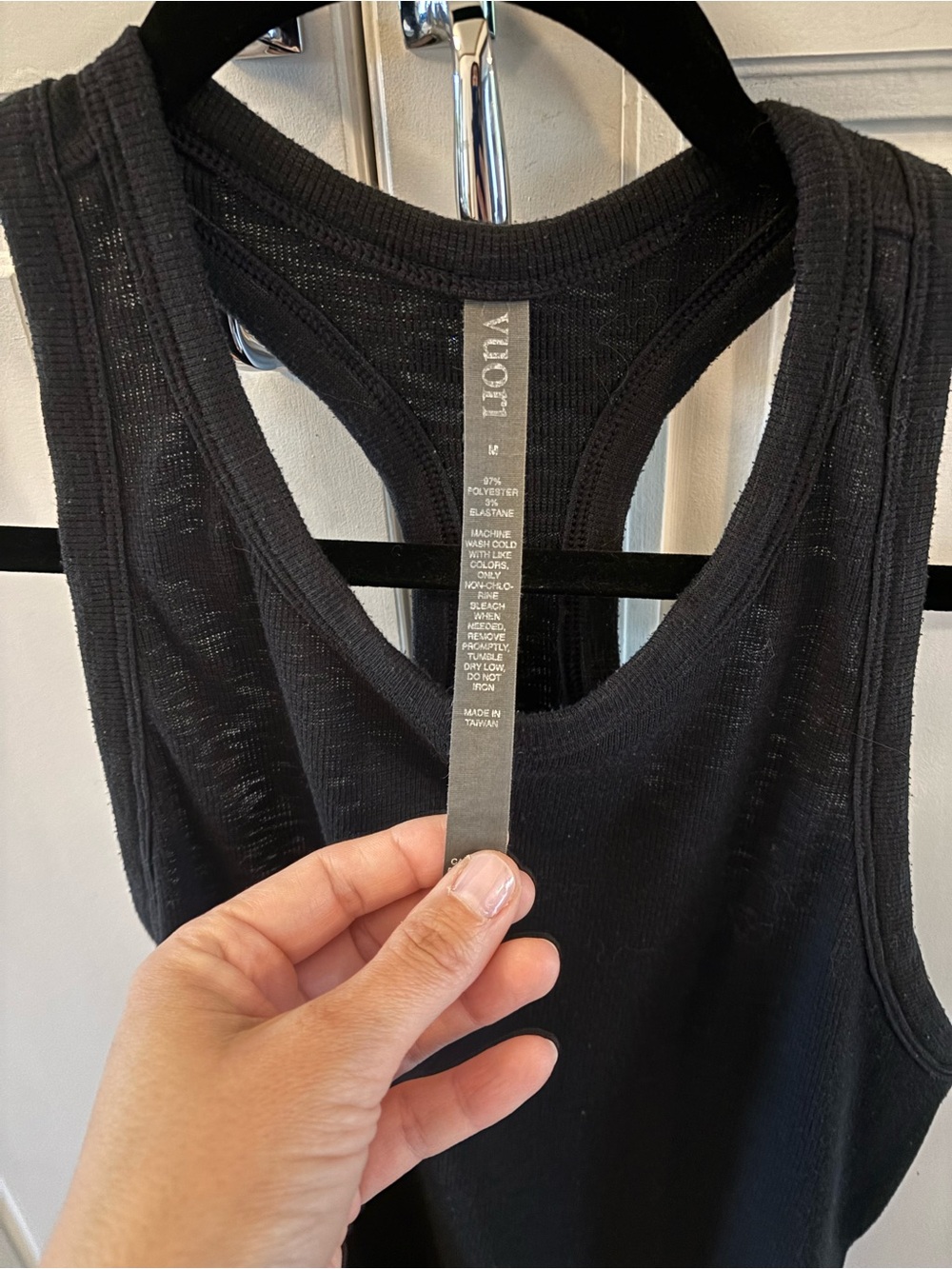 Vuori Black Ribbed Racerback Tank Top - Picture 3 of 3